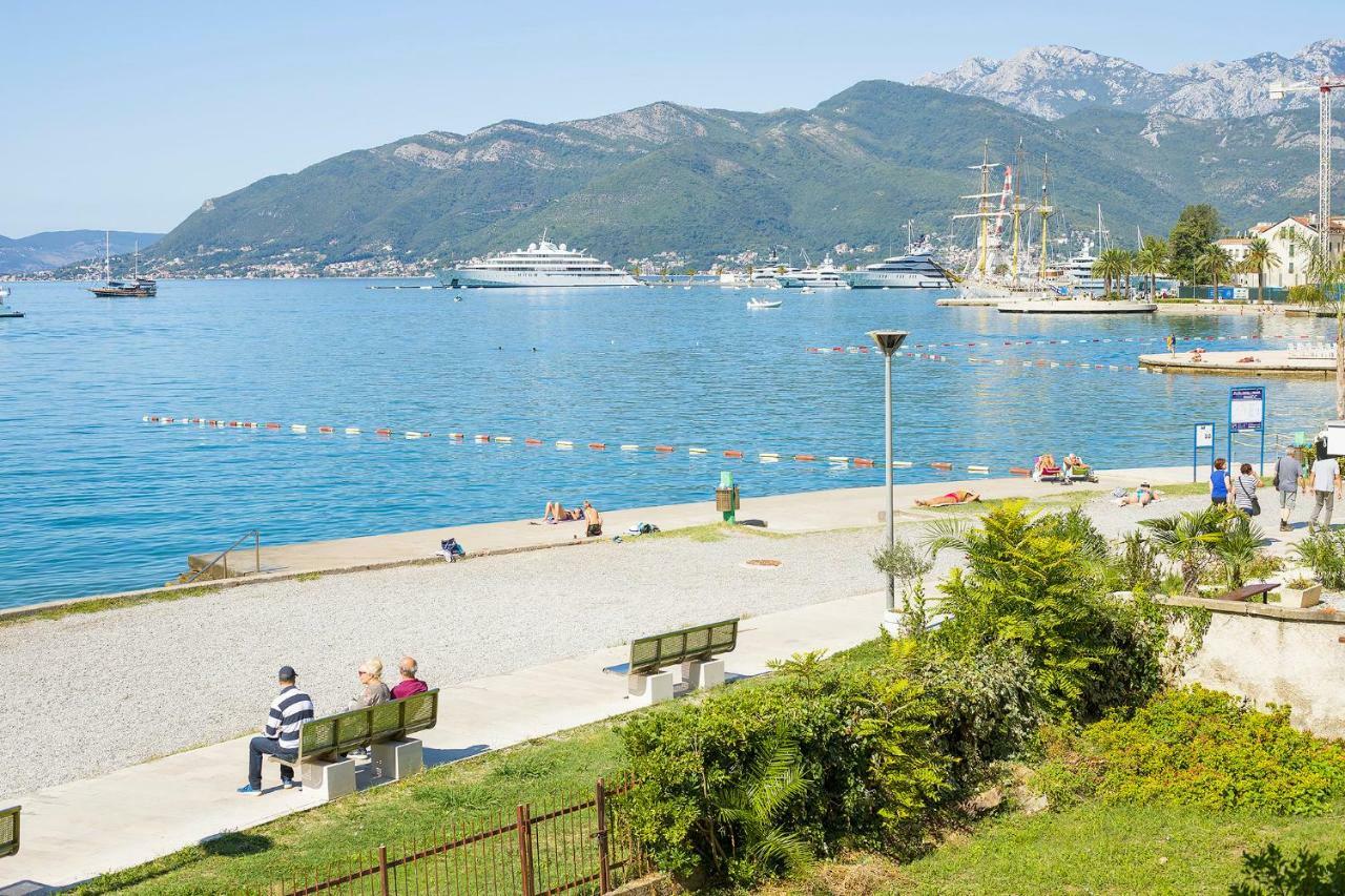 Apartments Isja Tivat Eksteriør bilde